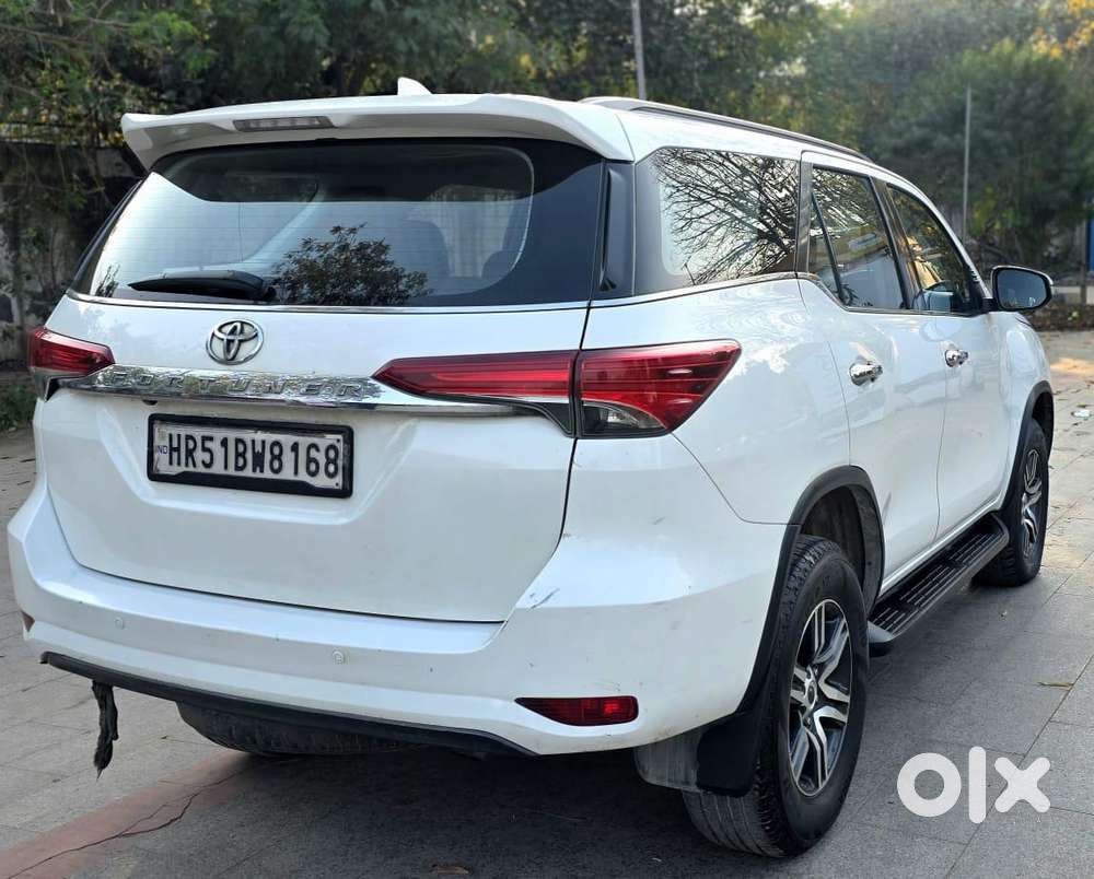 Toyota Fortuner 3.0 4x2 Automatic, 2019, Petrol