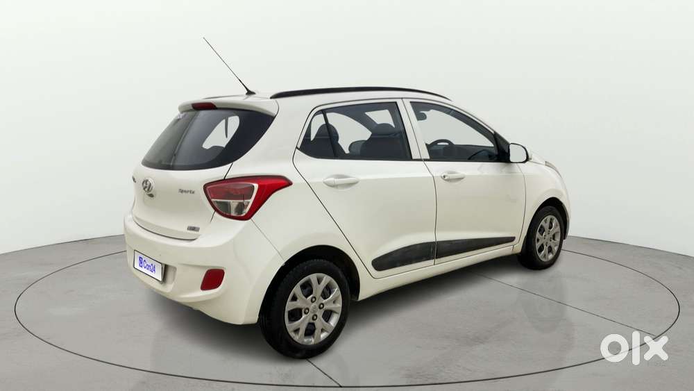 Hyundai Grand I10 Sportz 1.2 Kappa Vtvt, 2015, Petrol