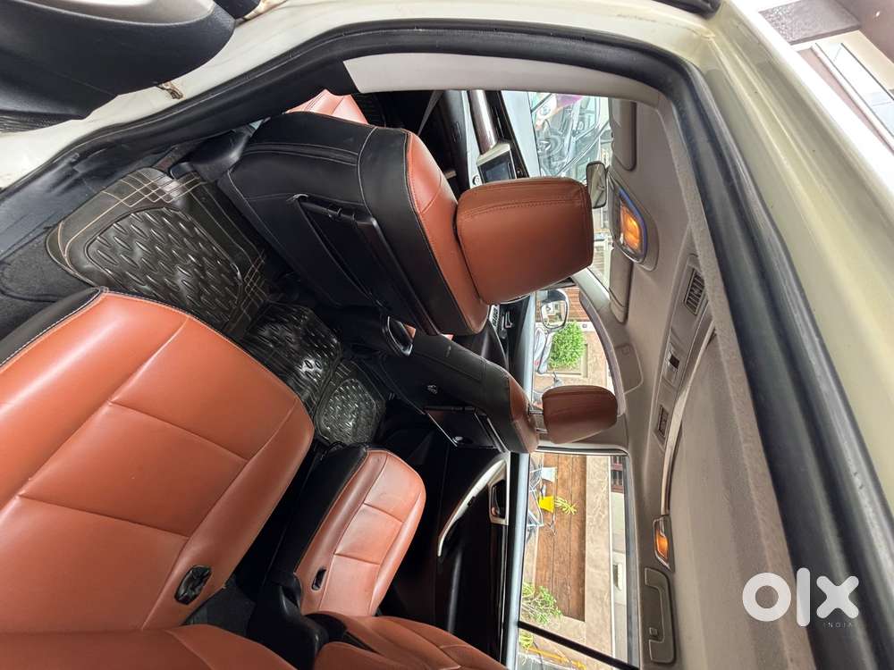 Toyota Innova Crysta 2017