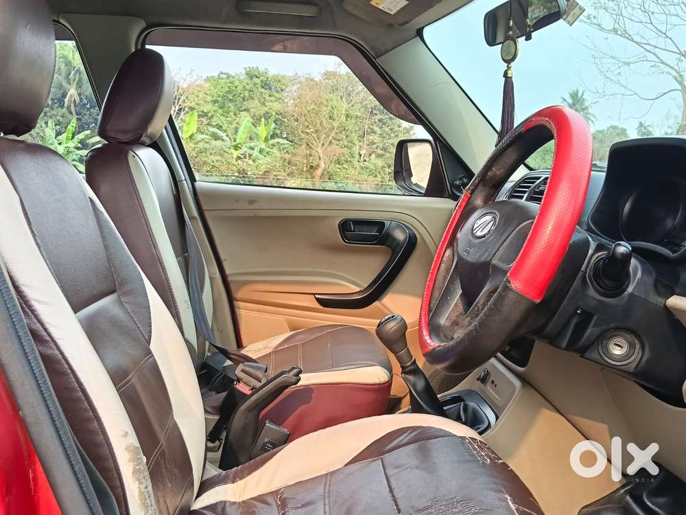 Mahindra Tuv 300 T6 Plus, 2016, Diesel