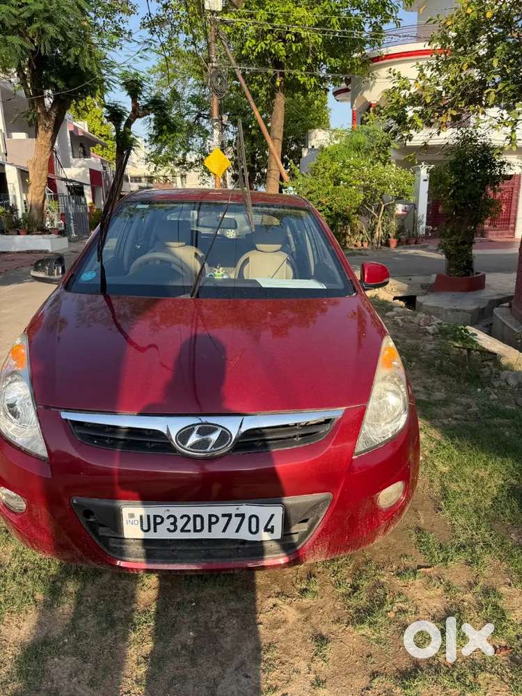 Hyundai I20 2011 Petrol 65000 Km Driven