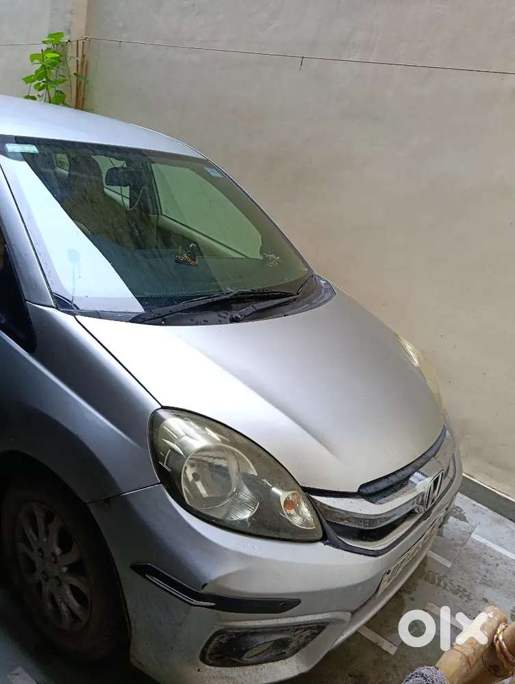 Honda Amaze 2017 Petrol Well Maintained