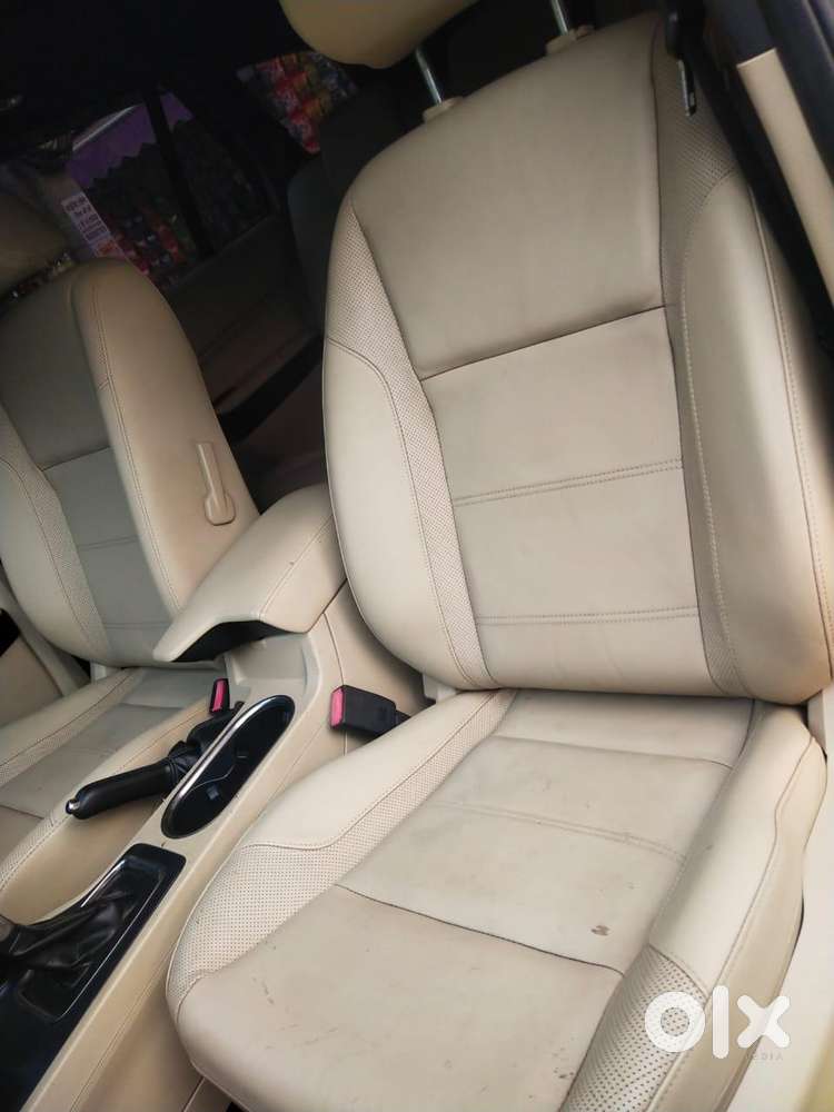 Ford Endeavour Titanium 4x2, 2020, Diesel