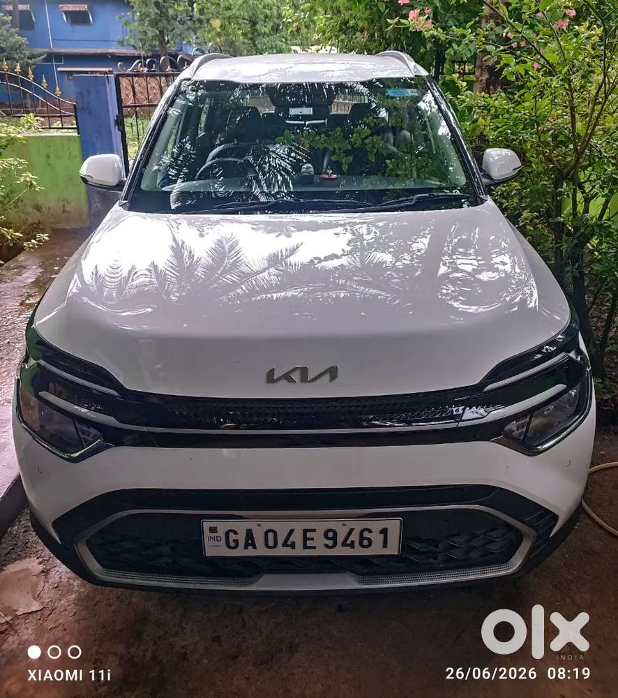 Kia Carens 2023 Petrol 18400 Km Driven