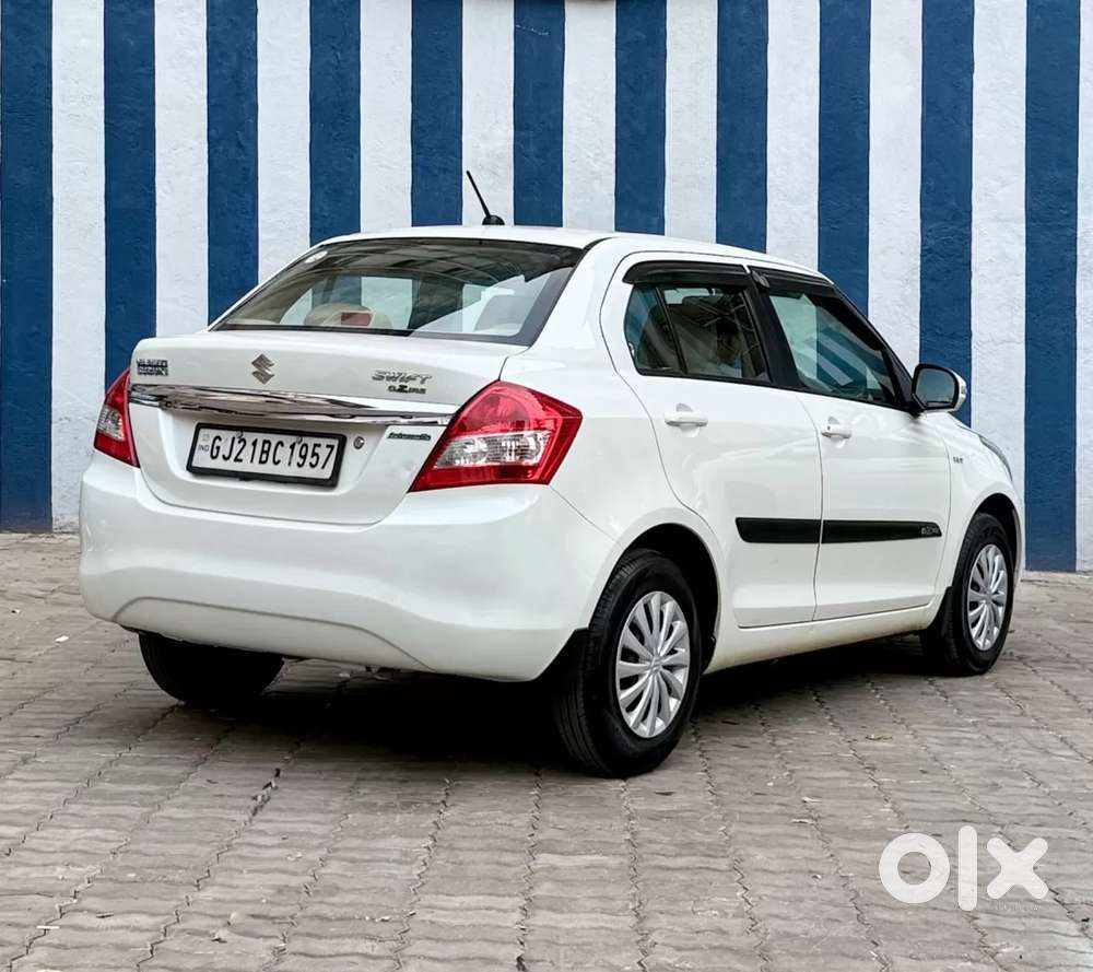 Maruti Suzuki Dzire 1.2 Vxi Amt, 2016, Petrol