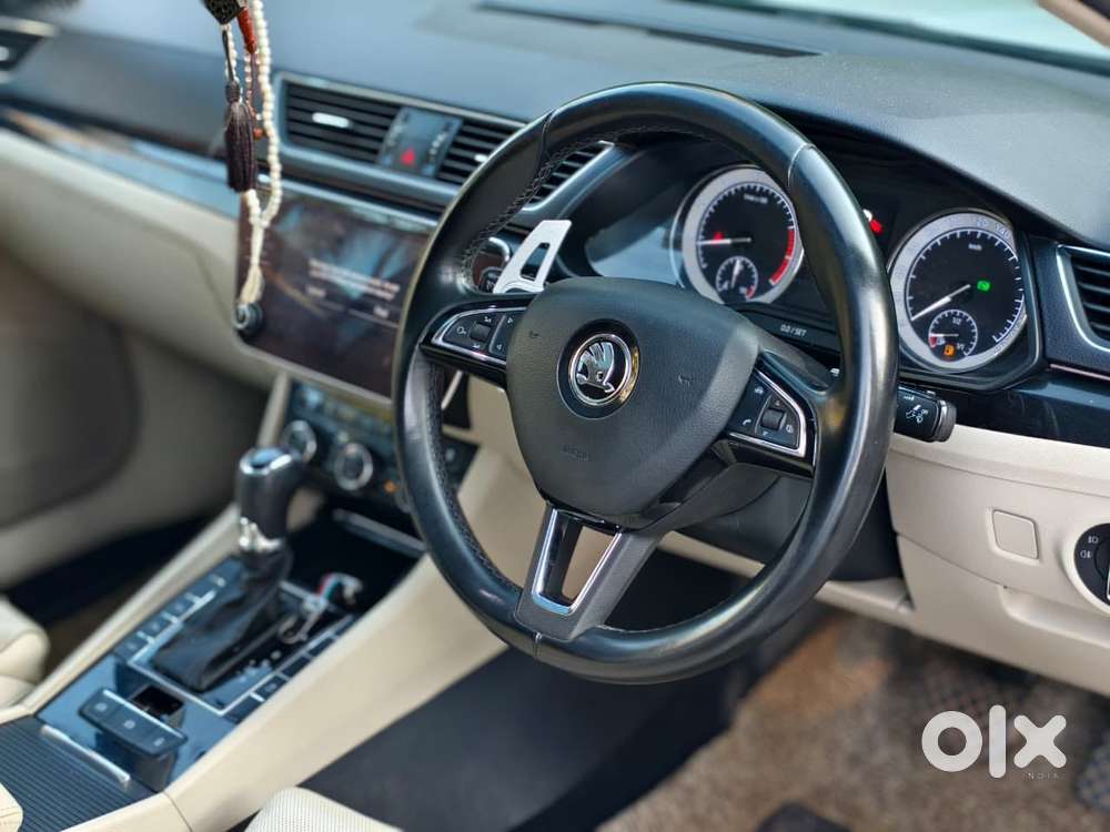 Skoda Superb, 2018, Petrol