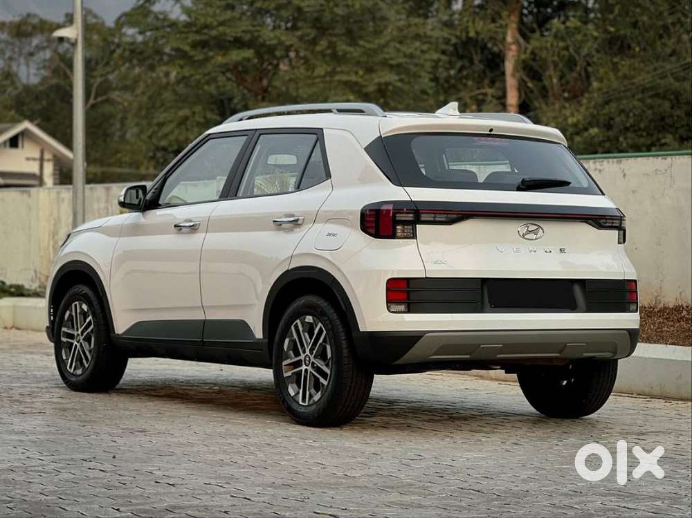 Hyundai Venue 1.5 Crdi Sx (o), 2023, Diesel