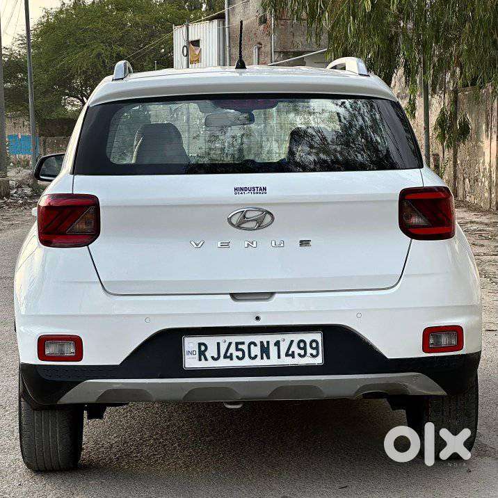 Hyundai Venue S 1.2 Petrol, 2021, Petrol