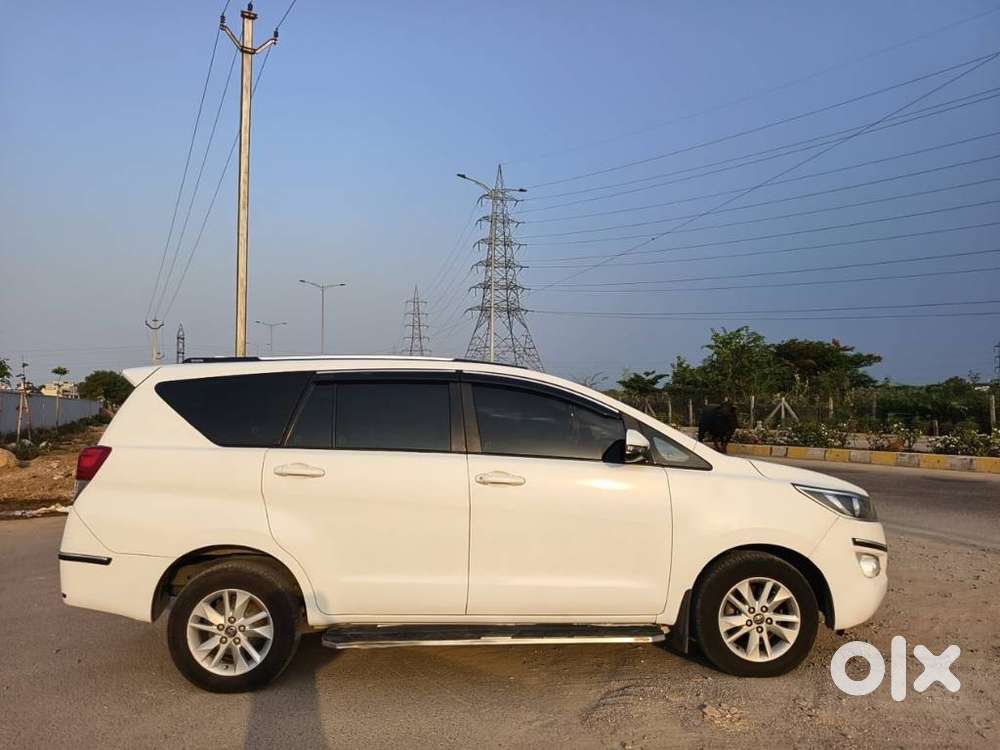 Toyota Innova Crysta 2.4 G Mt 8s, 2018, Diesel
