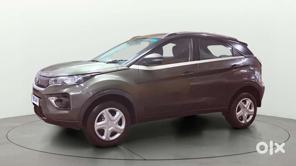 Tata Nexon 1.2 Revotron Xm (s), 2022, Petrol