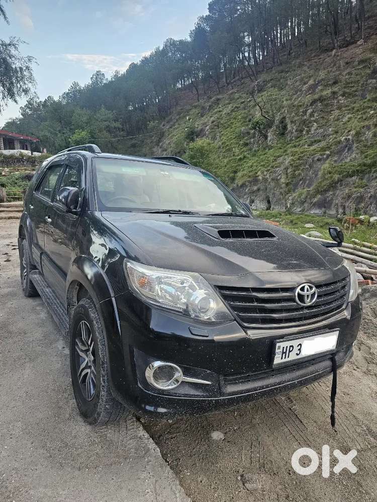Toyota Fortuner 2012 4x2 Diesel Automatic