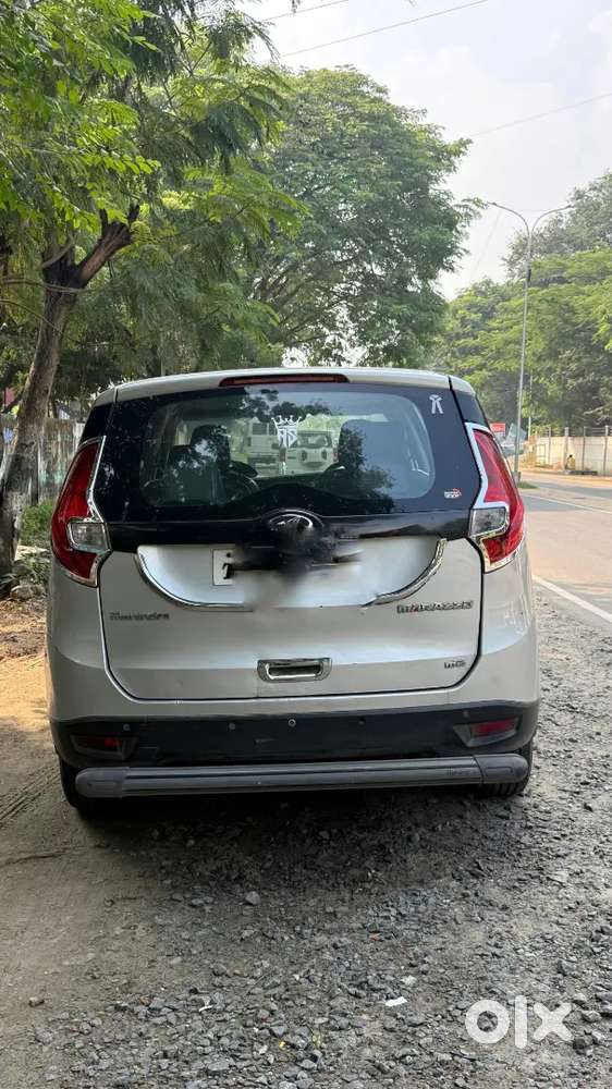 Mahindra Marazzo 2021 2nd Owner