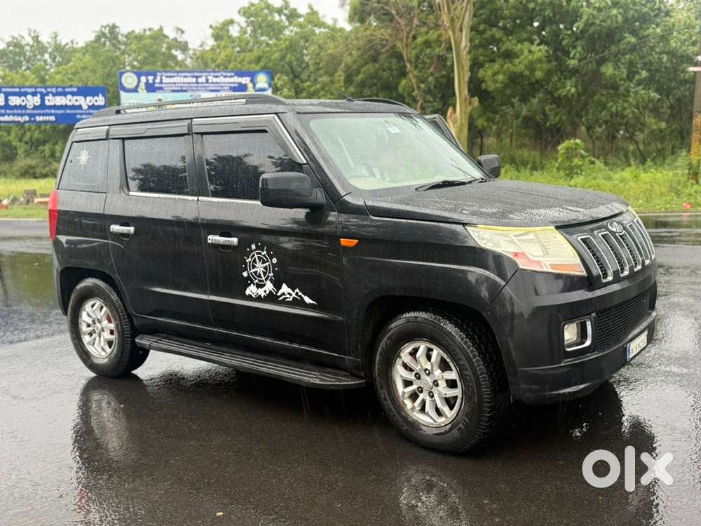Mahindra Tuv 300 2016