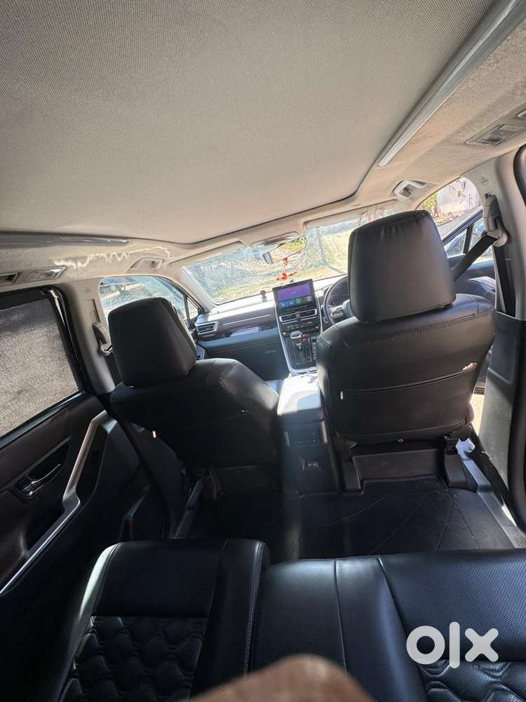 Toyota Innova Hycross 2024 Petrol Hybrid Car