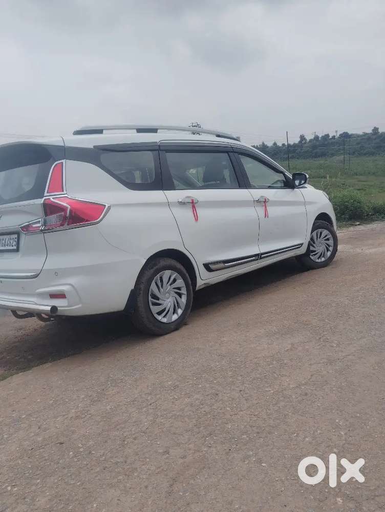 Ertiga Vxi Cng Anniversary 2025