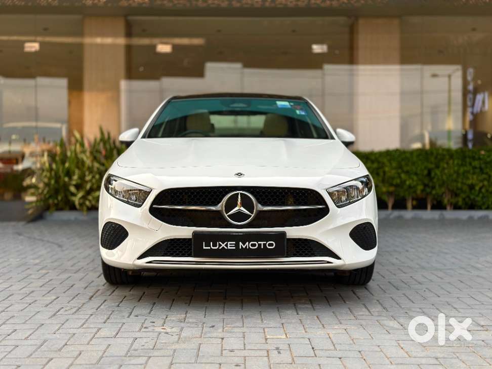 Mercedes-benz A-class Limousine 200, 2024, Petrol