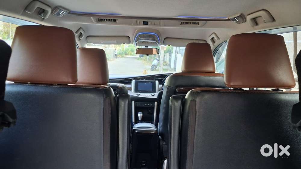 Toyota Innova Crysta 2.8 Z, 2016, Diesel