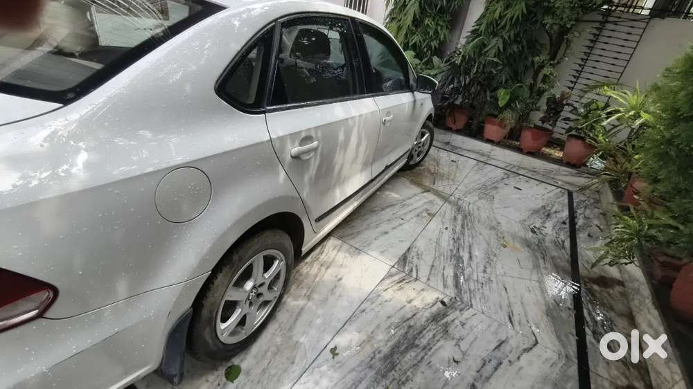 Volkswagen Vento Diesel (top Model)
