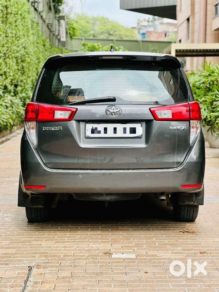 Toyota Innova Crysta Diesel 2018
