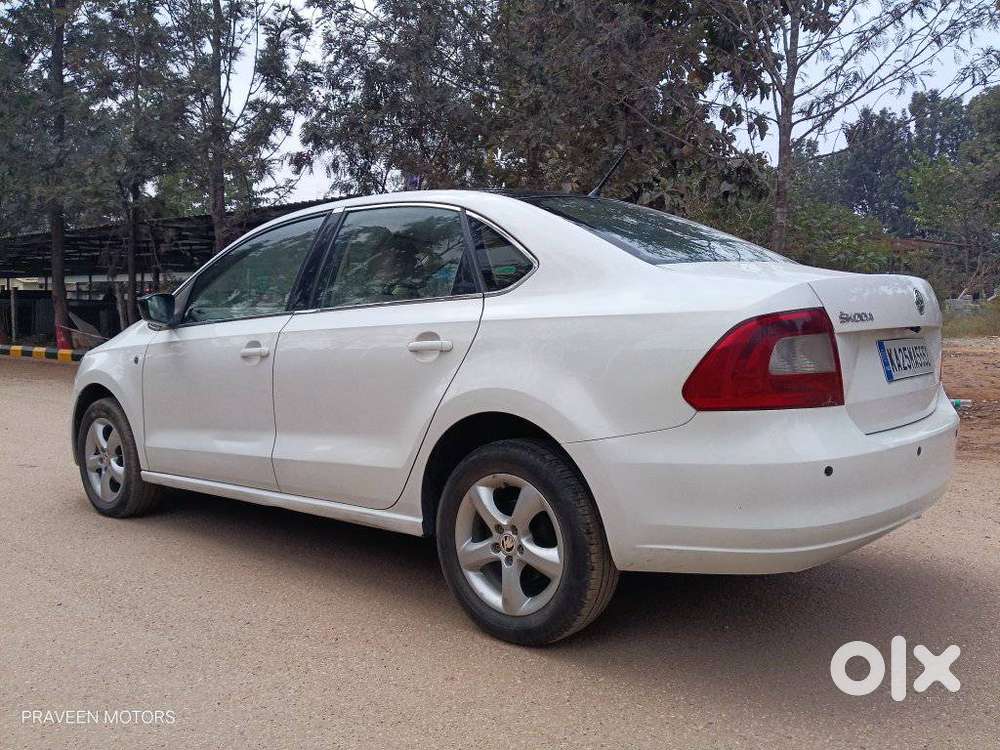 Skoda Rapid Elegance 1.6 Tdi Cr Manual, 2014, Diesel