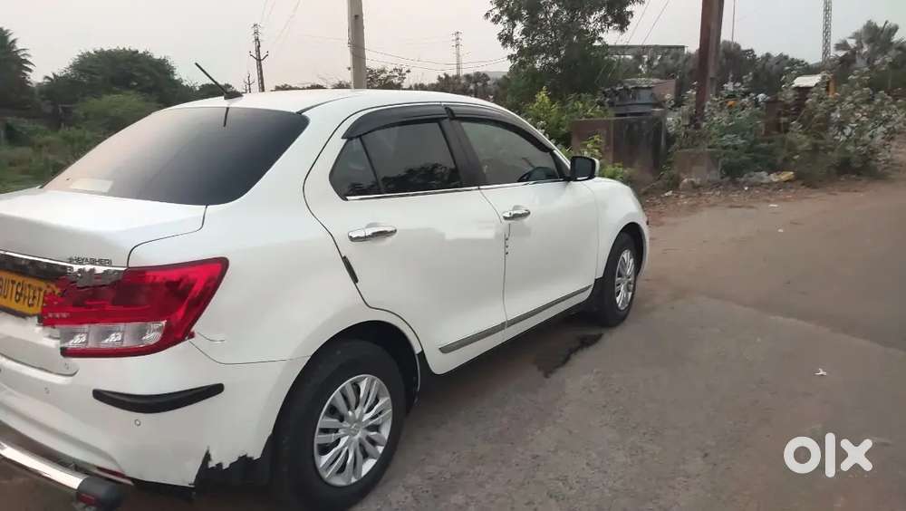 Maruti Suzuki Dzire Vxi 2023 Petrol