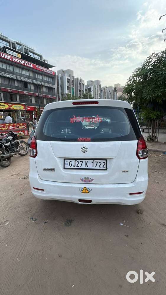 Maruti Suzuki Ertiga Vdi 2012 (diesel)