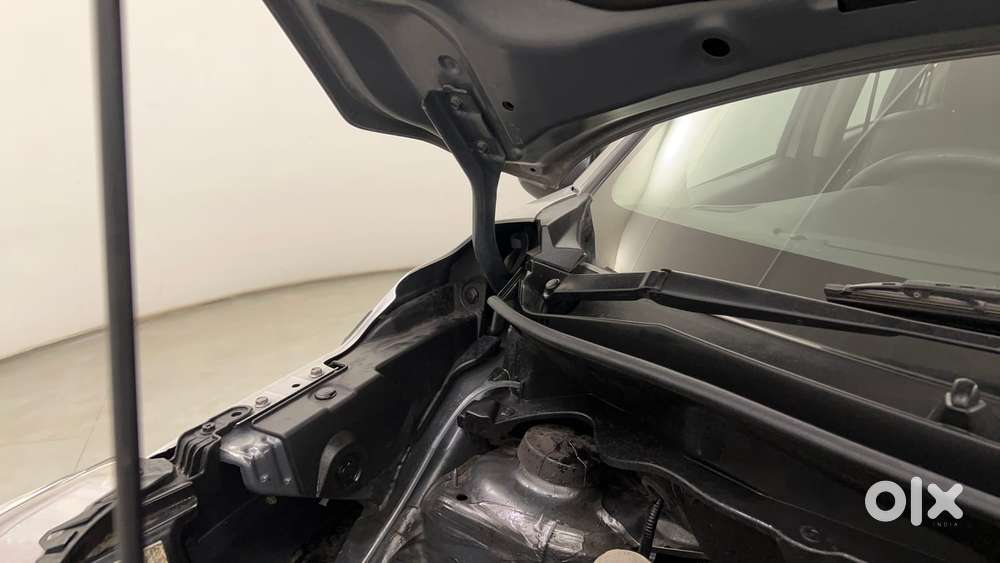 Maruti Suzuki Xl6 1.5 Zeta At, 2022, Petrol