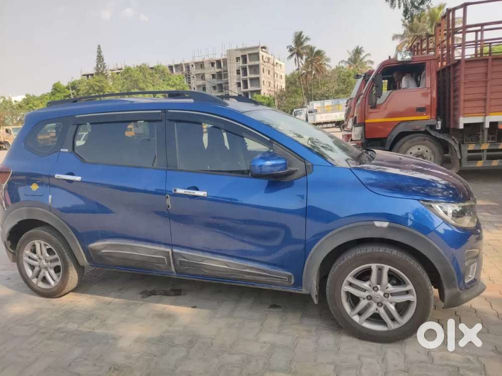 Renault Triber Rxz, 2020, Petrol