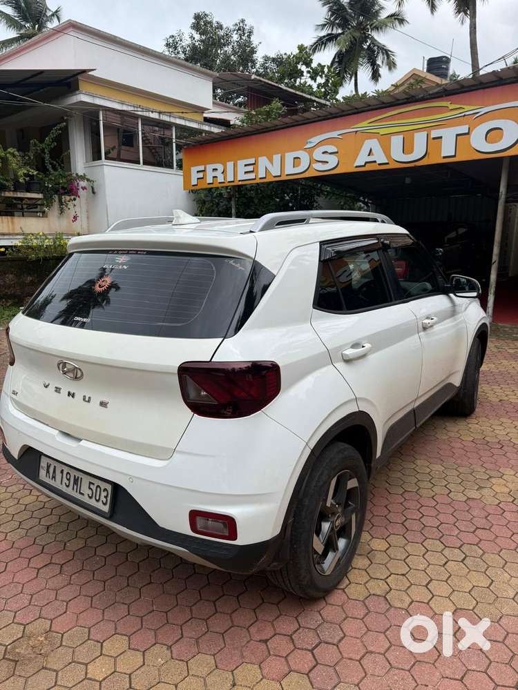 Hyundai Venue S Diesel, 2020, Diesel