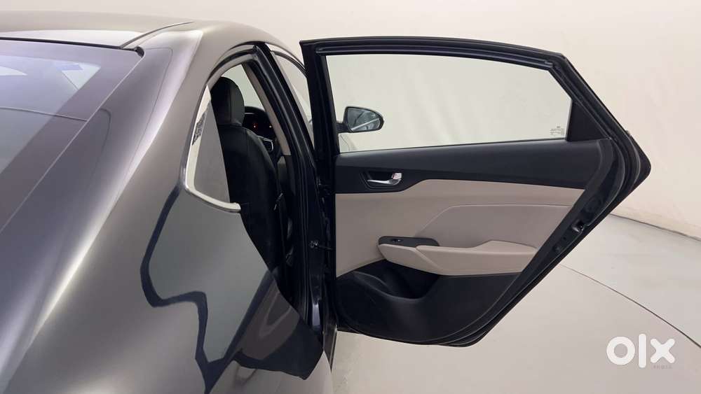 Hyundai Verna 1.5 S Plus Petrol Mt, 2022, Petrol