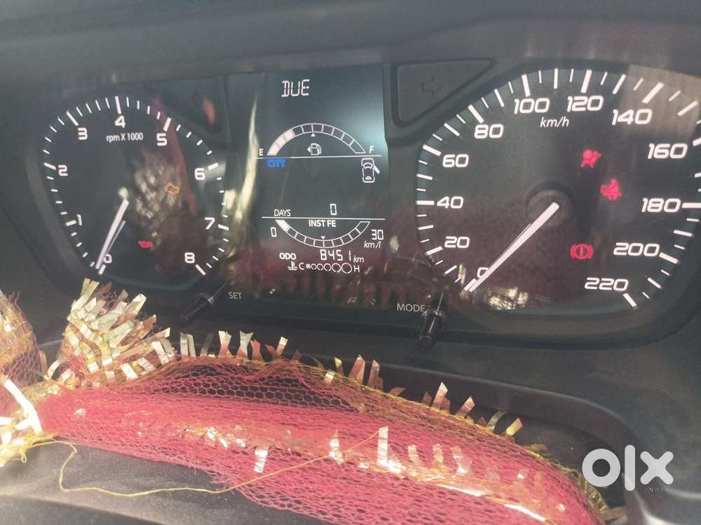 Tata Altroz Petrol 2021