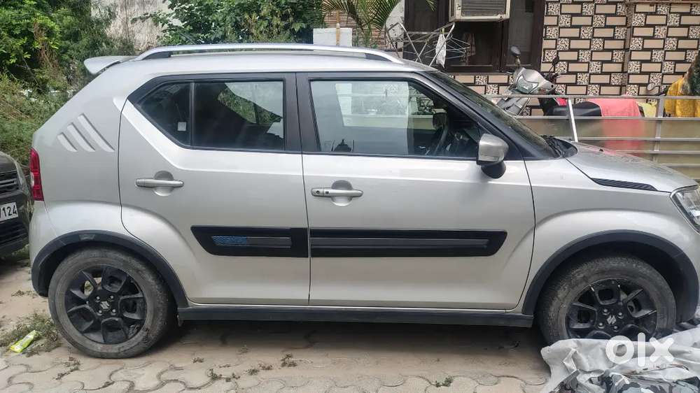 Maruti Suzuki Ignis Dec 2023 Petrol 5000 Km Driven