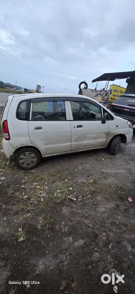 Maruti Suzuki Zen Estilo 1.0 Lxi 2013