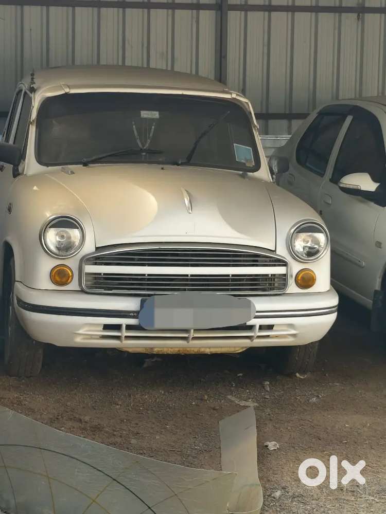 Ambassador Ambassador 2011 Petrol Good Condition