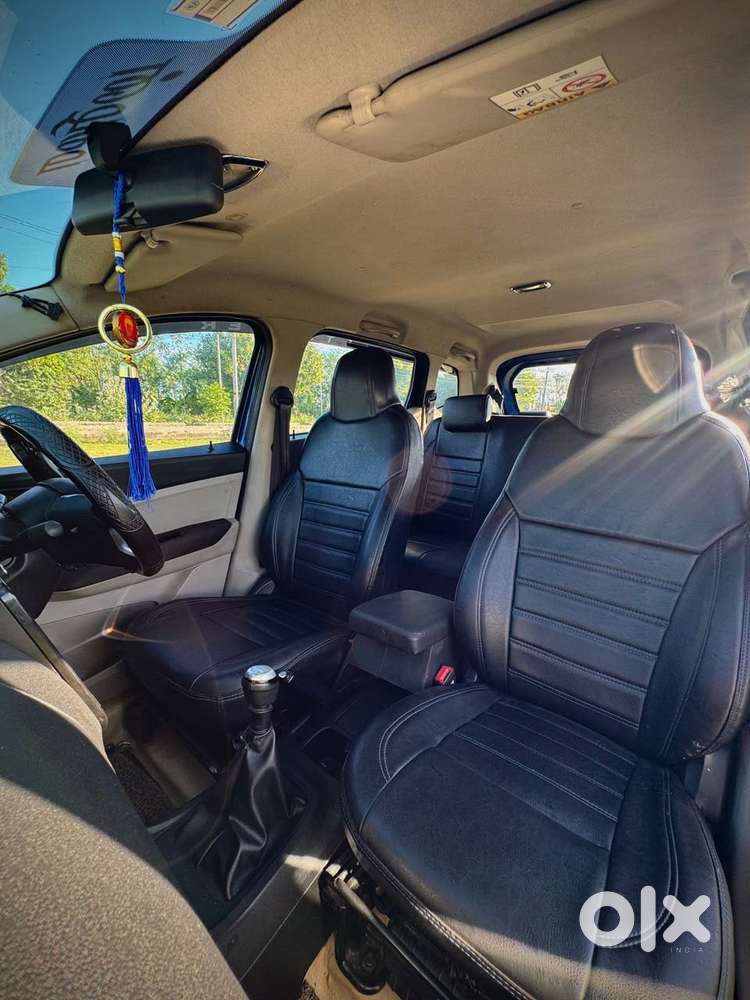 Renault Triber Rxz, 2021, Petrol