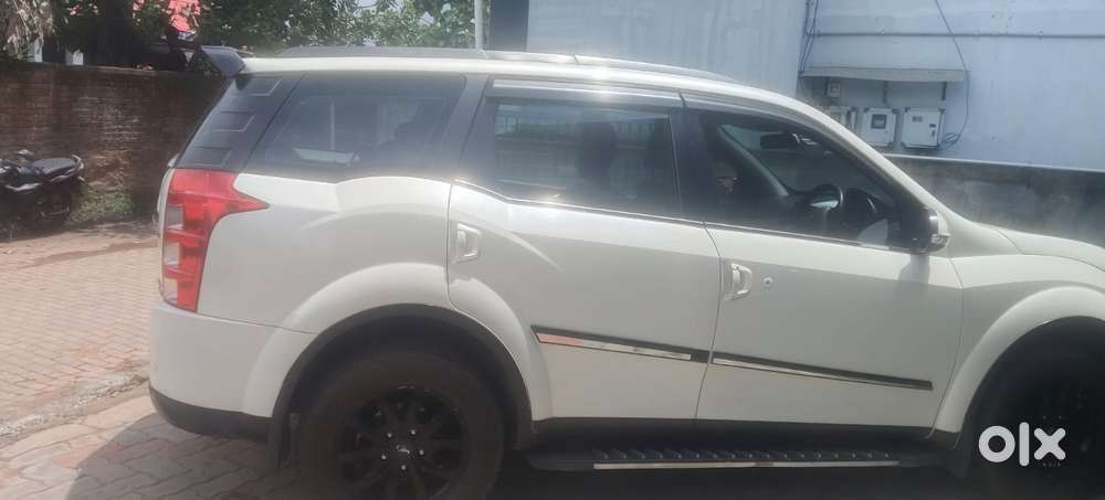 Mahindra Xuv500 W10 At, 2016, Diesel