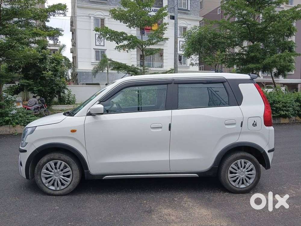 Maruti Suzuki Wagon R Zxi Automatic, 2023, Petrol