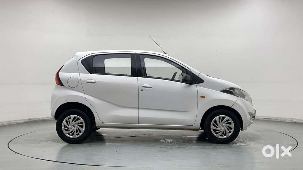 Datsun Redigo T Option, 2016, Petrol