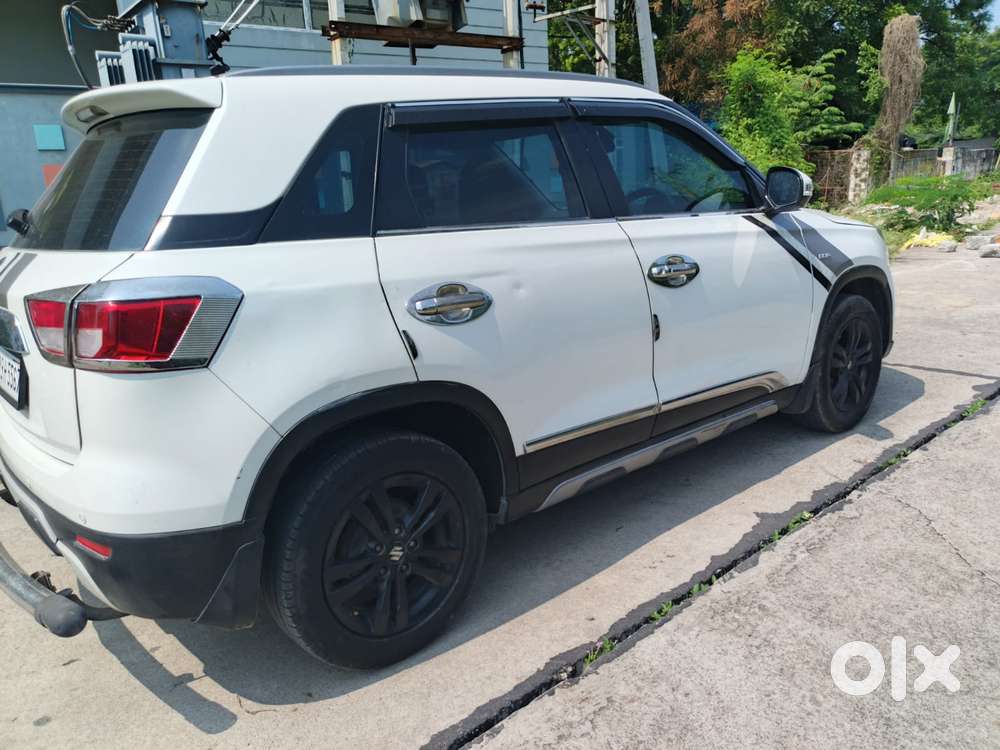 Maruti Suzuki Brezza Zxi Plus At, 2019, Diesel