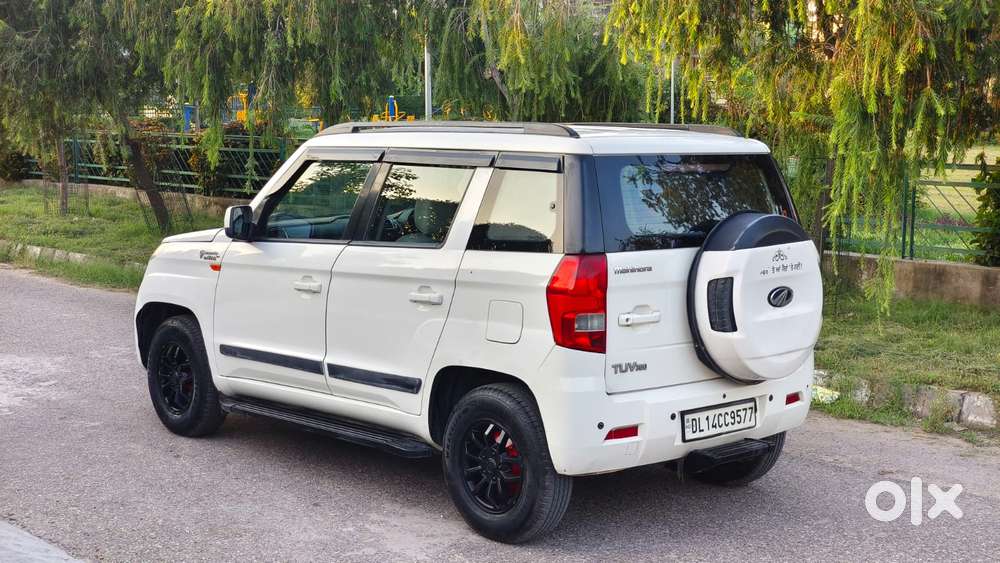 Mahindra Tuv 300 Mhawk100 T8 Amt, 2016, Diesel