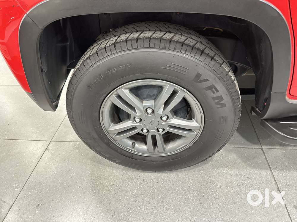 Mahindra Tuv 300 T10, 2019, Diesel