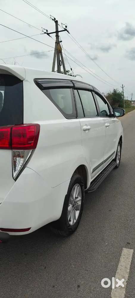Toyota Innova Crysta 2019 Maxi Cab