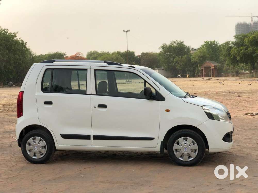 Maruti Suzuki Wagon R Vxi Opt, 2015, Cng & Hybrids