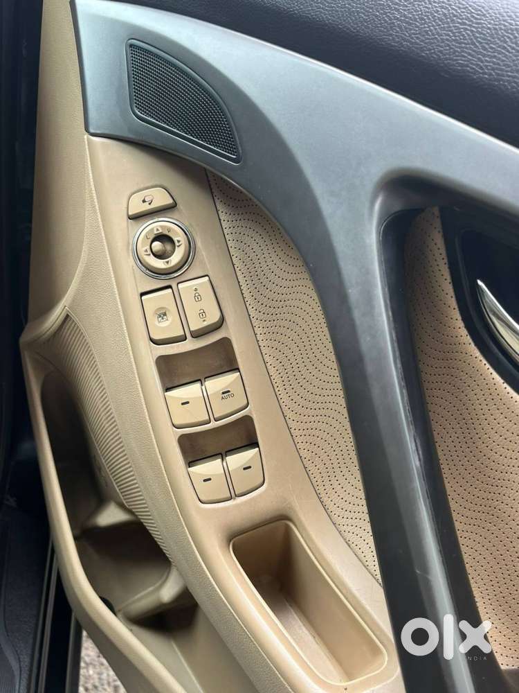 Hyundai Elantra 2014 Petrol 75000 Km Driven