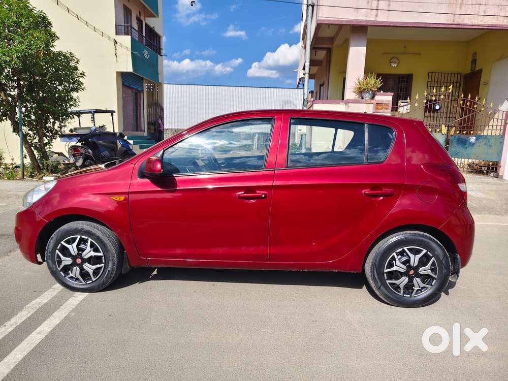 Hyundai I20 2009-2011 Magna, 2011, Petrol