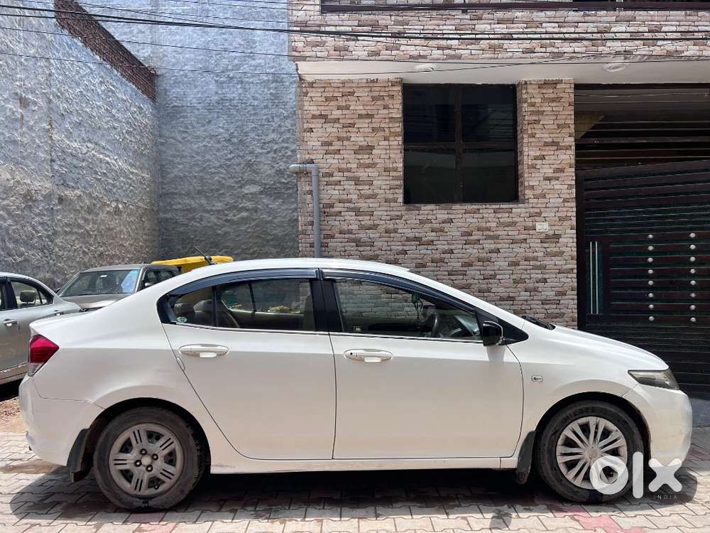 Honda City 2010 Petrol Well Maintained