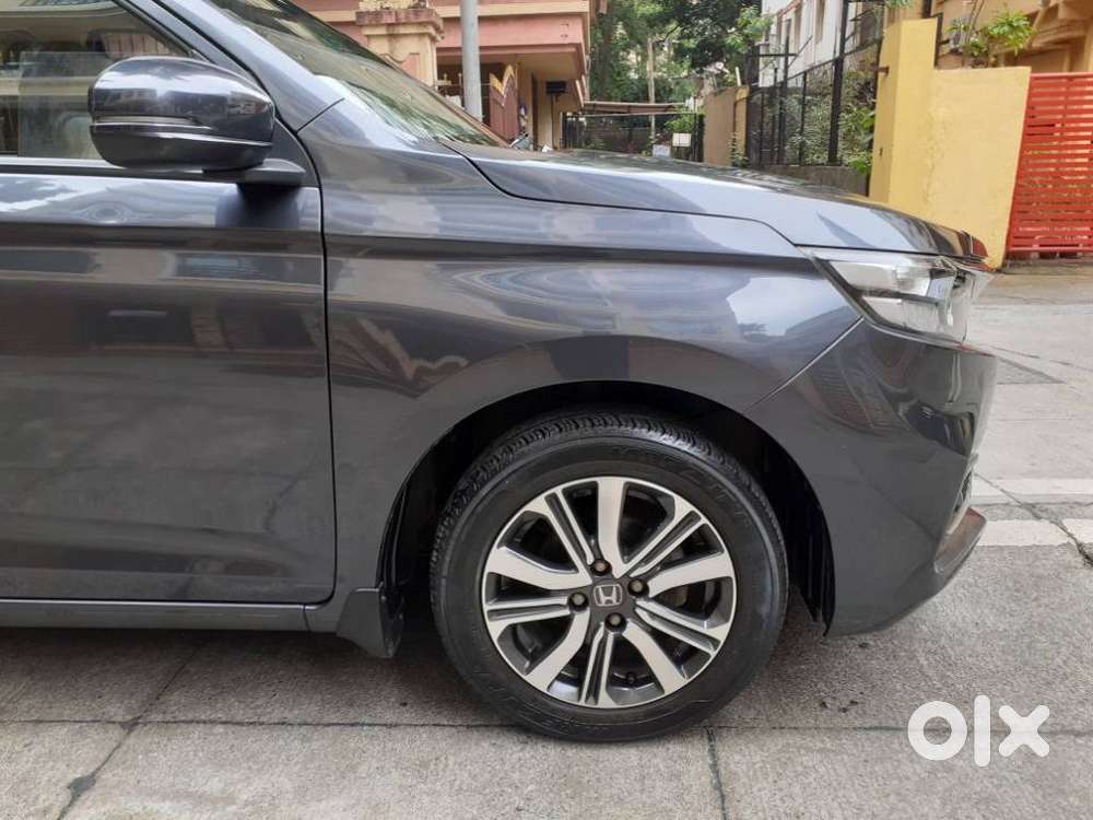 Honda Amaze 2nd Gen Vx, 2022, Petrol
