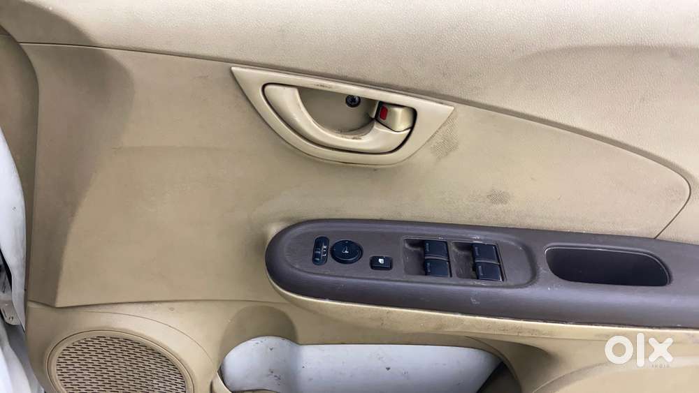 Honda Brio S Mt, 2013, Petrol