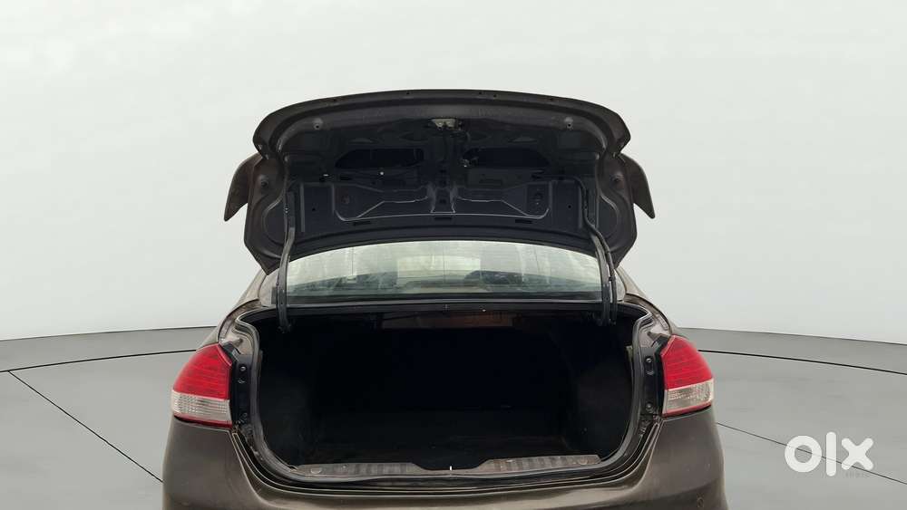 Maruti Suzuki Ciaz 2014-2017 Rs Zxi Plus, 2015, Petrol