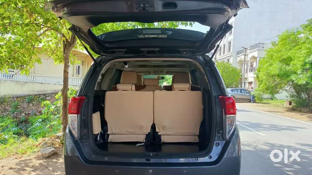 Toyota Innova 2018 Diesel 253897 Km Driven